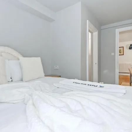 Headingley Haven With A Sauna Parking - Pass The Keys * Leeds (West Yorkshire)