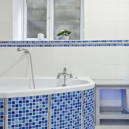 Headingley Haven With A Sauna Parking - Pass The Keys * Leeds (West Yorkshire)