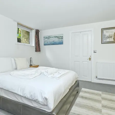Headingley Haven With A Sauna Parking - Pass The Keys Holiday home Leeds (West Yorkshire)